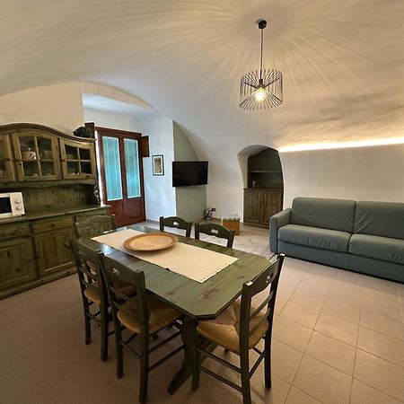Historic B&B Apartments Home 끼아라몬떼굴피 외부 사진