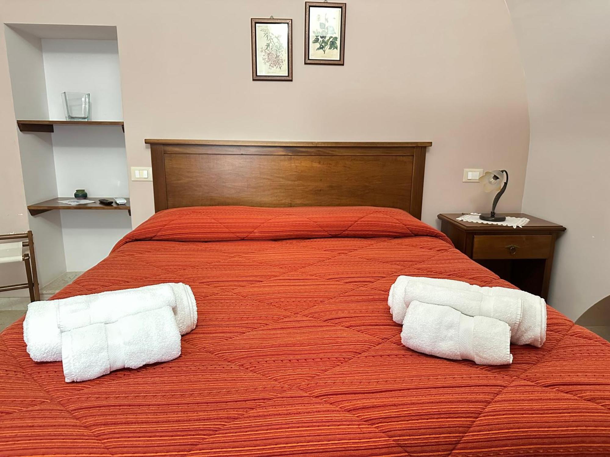 Historic B&B Apartments Home 끼아라몬떼굴피 외부 사진